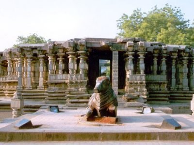1000pillar
